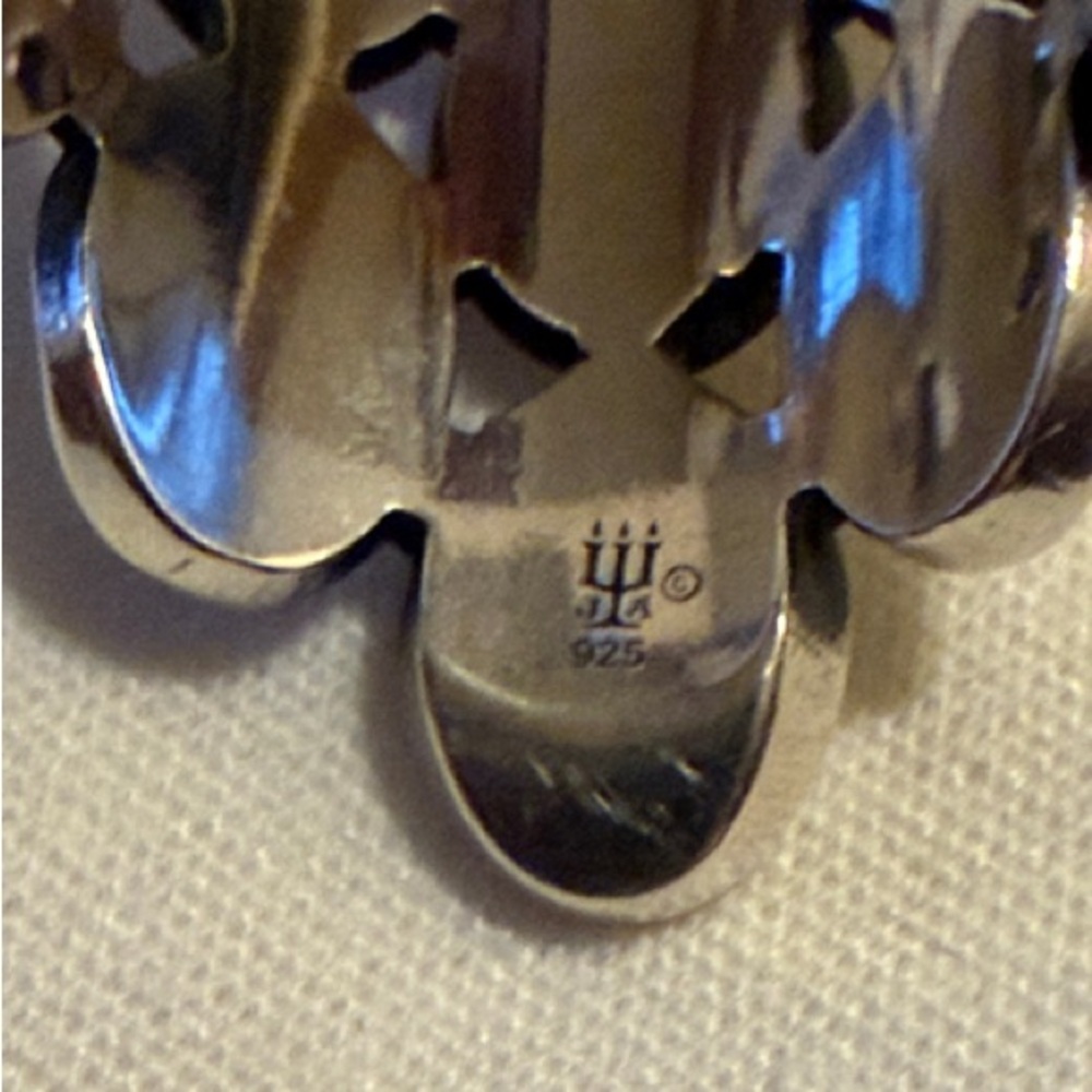 James Avery Oval Reflections Ring - Picture 3 of 6